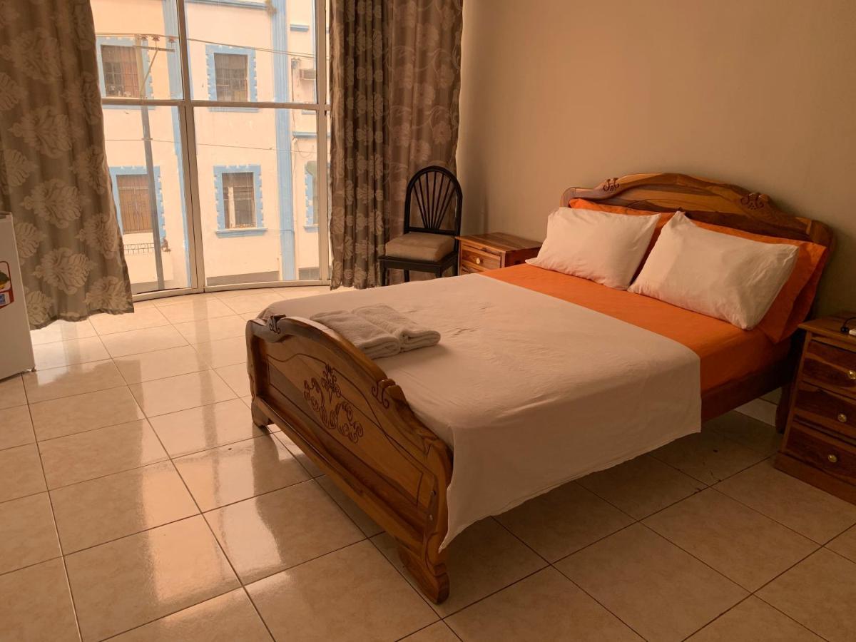 Residencial Turistico Rio Guayas Bed & Breakfast Guayaquil Eksteriør bilde